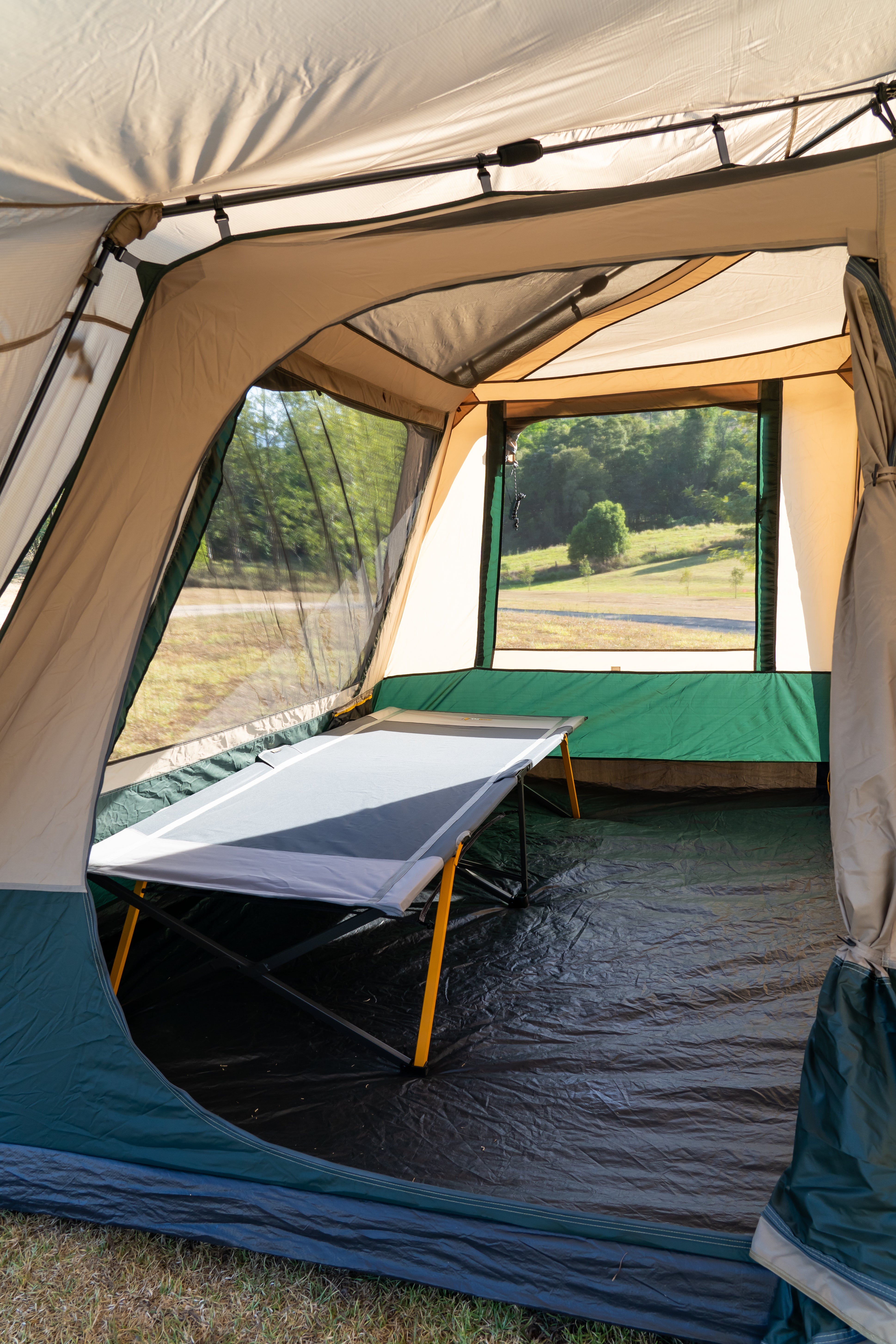 OZtrail Easy Fold Stretcher Bed - Single