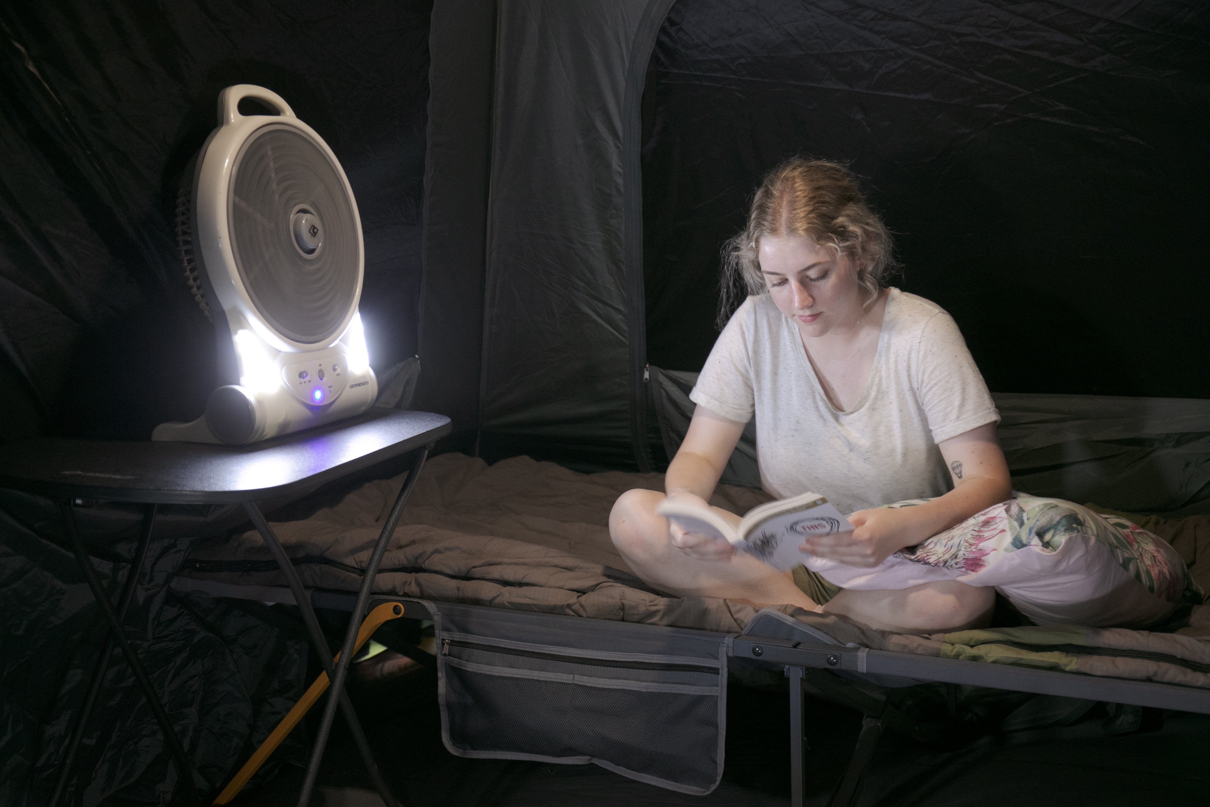 Companion Aerobreeze Lithium Fan - 25cm