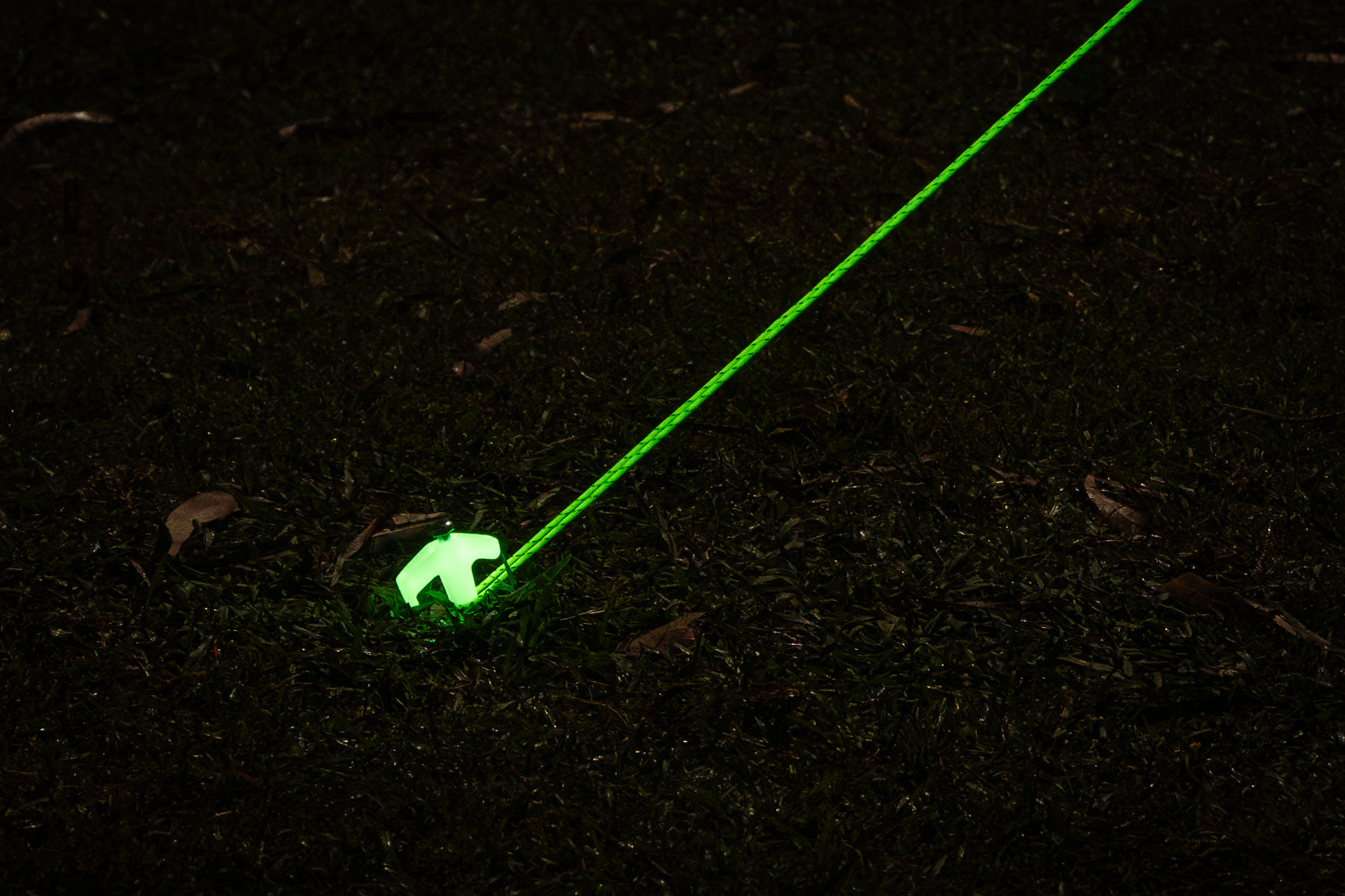 OZtrail Glow In The Dark Guy Rope 4pk