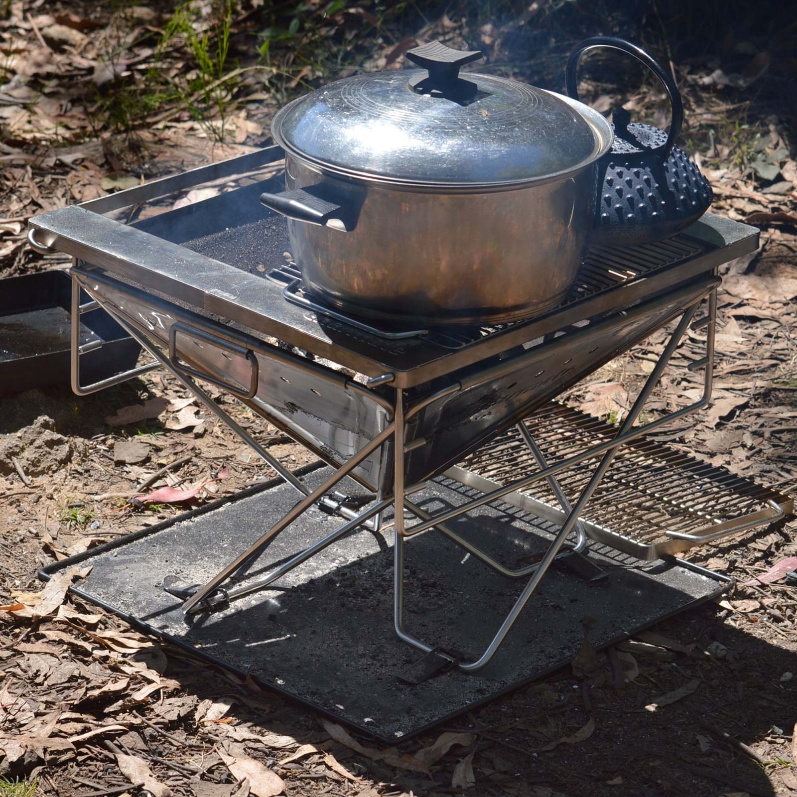 Charmate Collapsible BBQ & Firepit (450mm X 450mm)