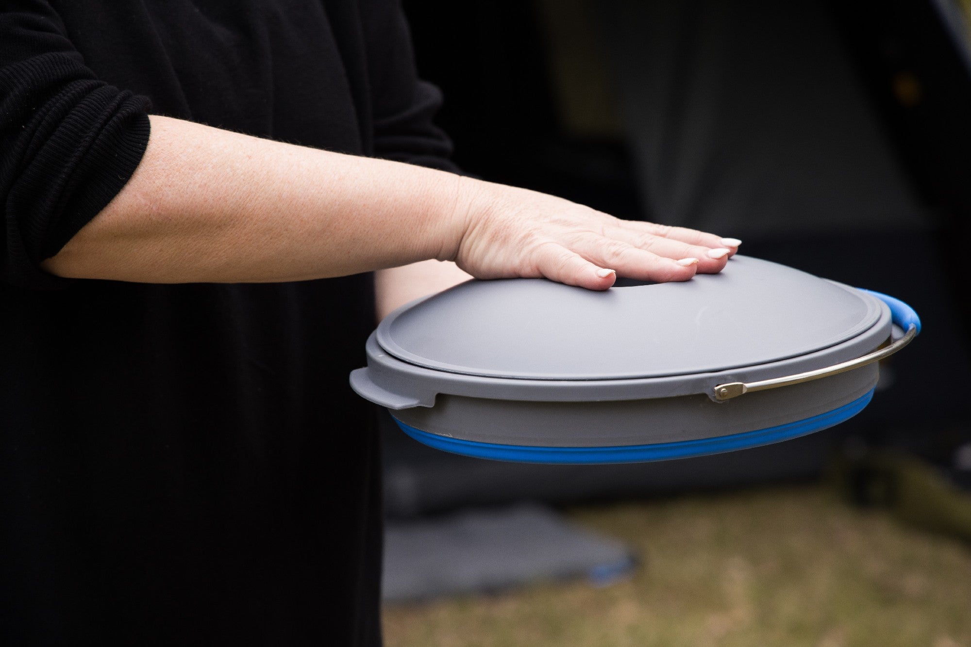 Popup Bucket with Lid 10L