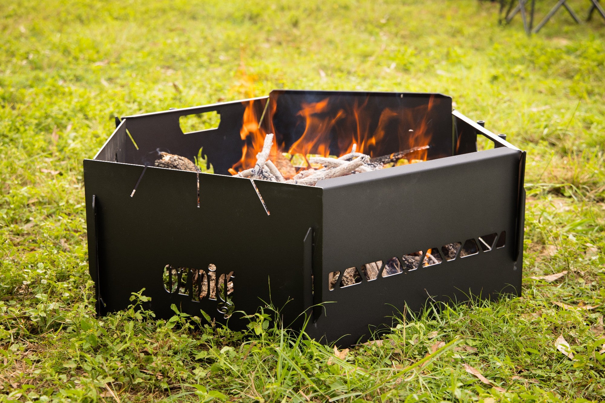 Ozpig 3-in-1 Flat Pack Fire Pit