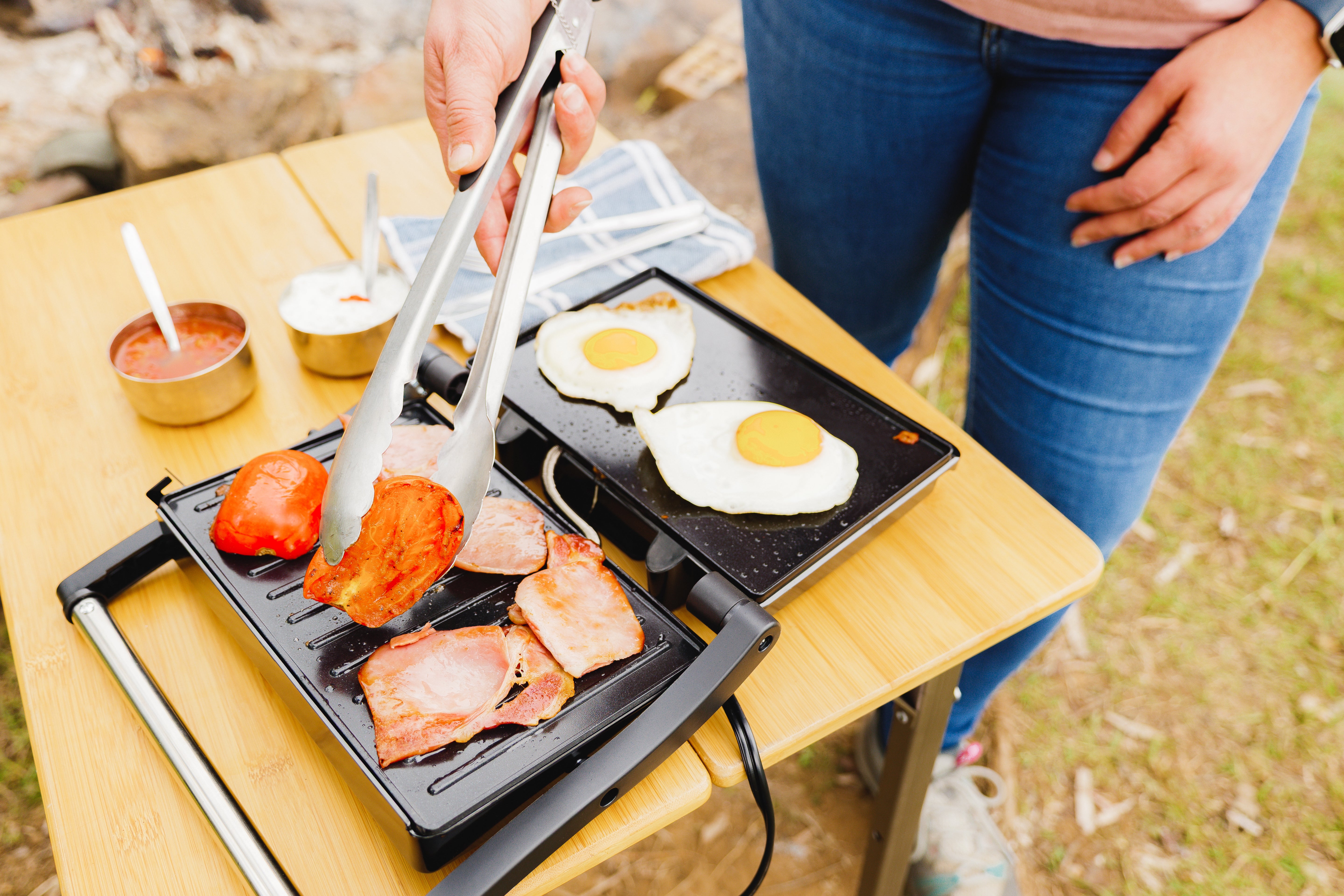 Companion Roam 12V Sandwich Grill Press