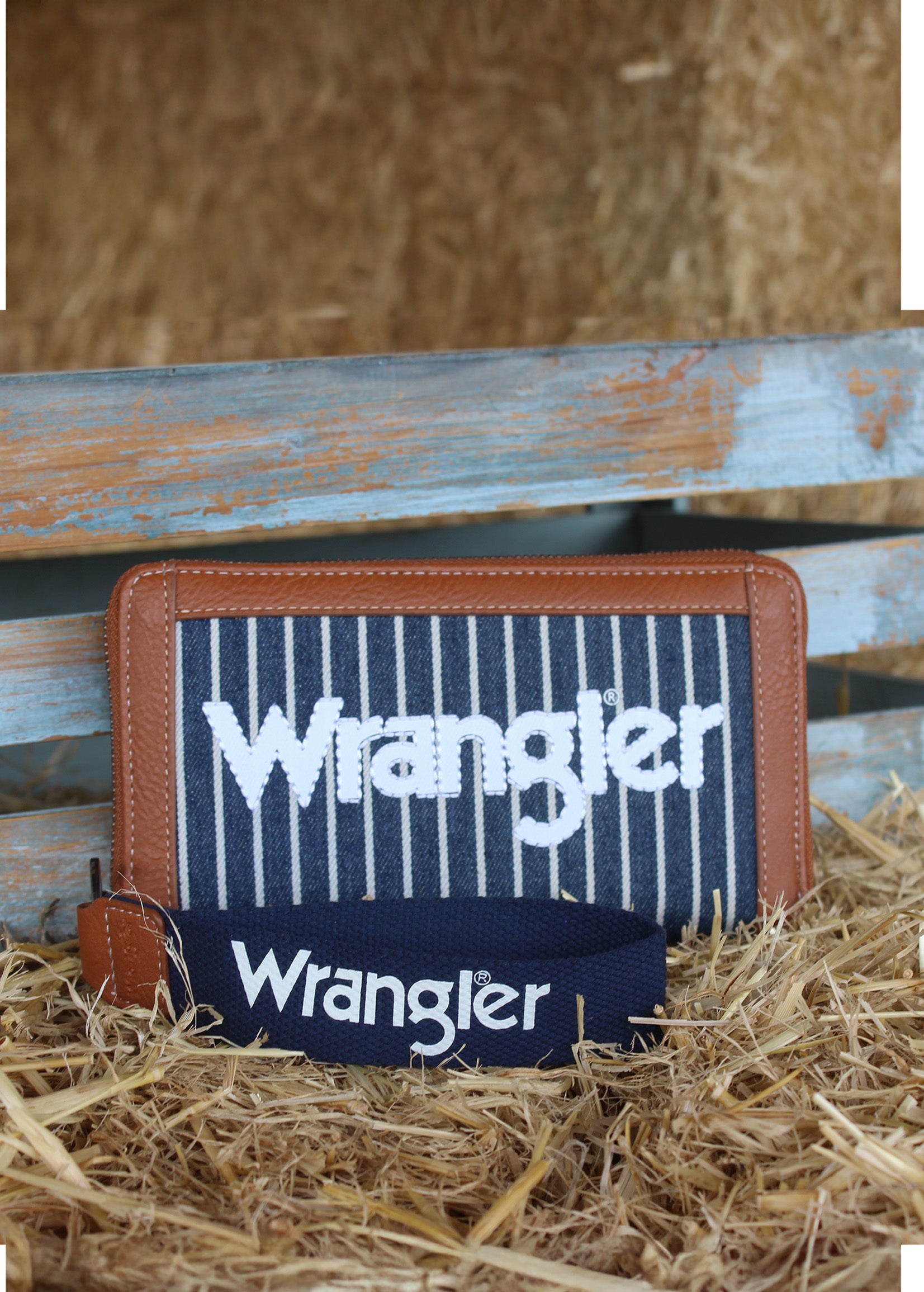 Wrangler Iconic Logo Wallet